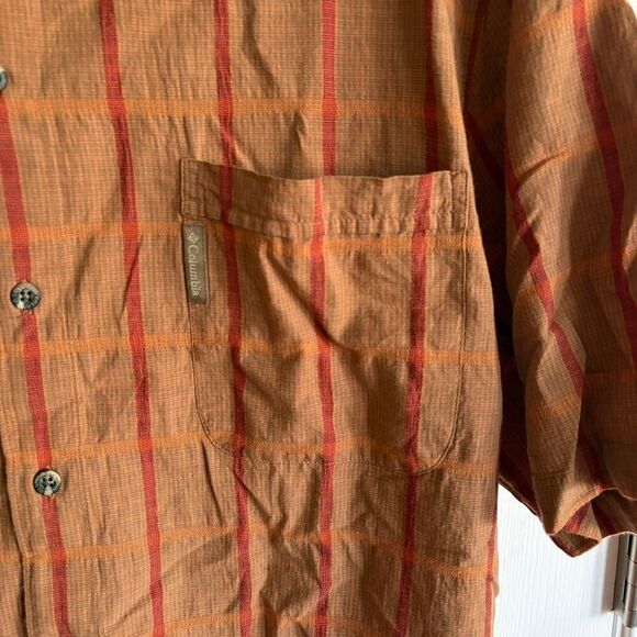 Columbia Plaid Short Sleeve Button Up Brown Red XXL - Picture 4 of 10